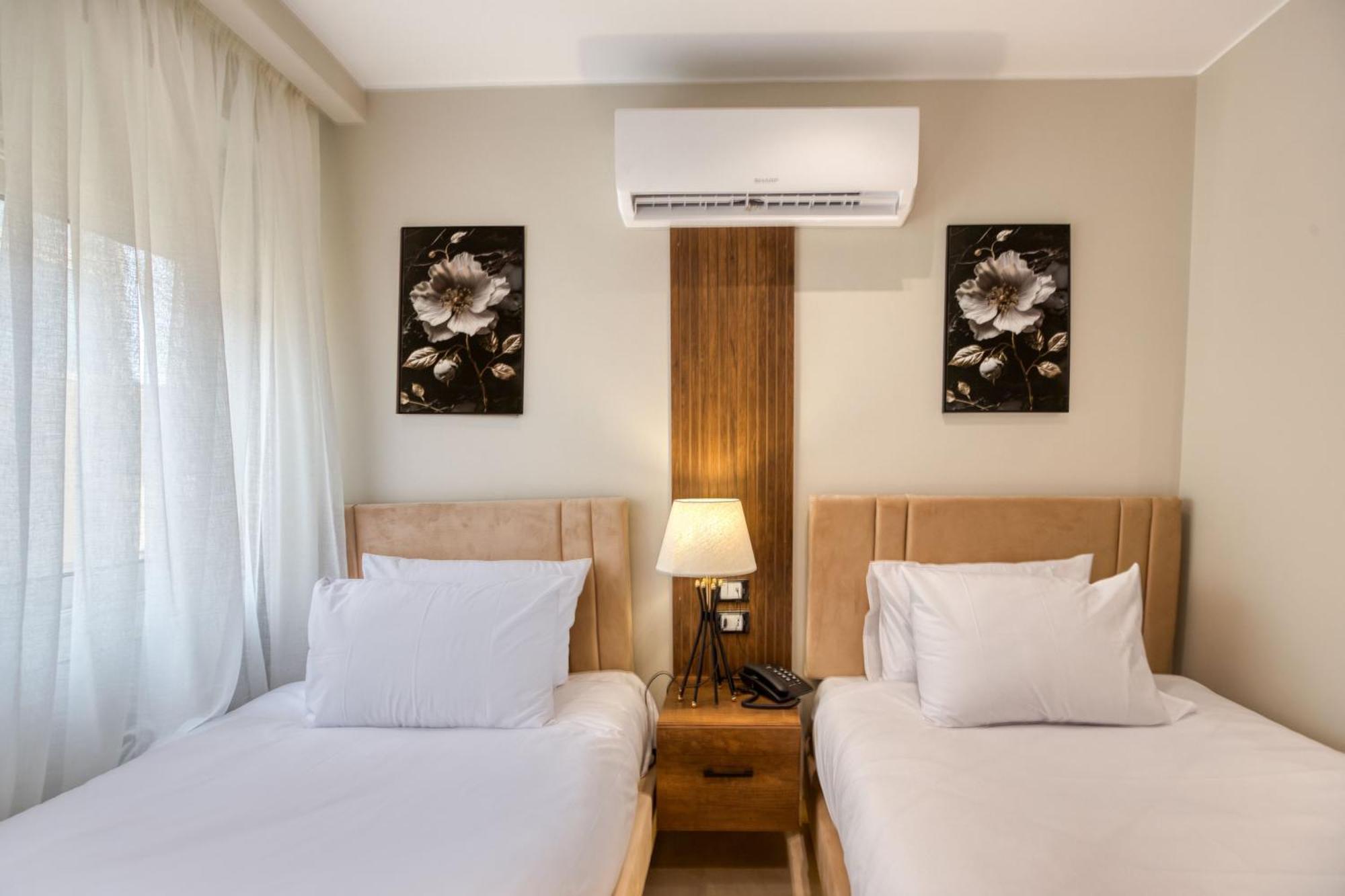 Kafret el-Gabal Gaia Pyramids Hotel מראה חיצוני תמונה