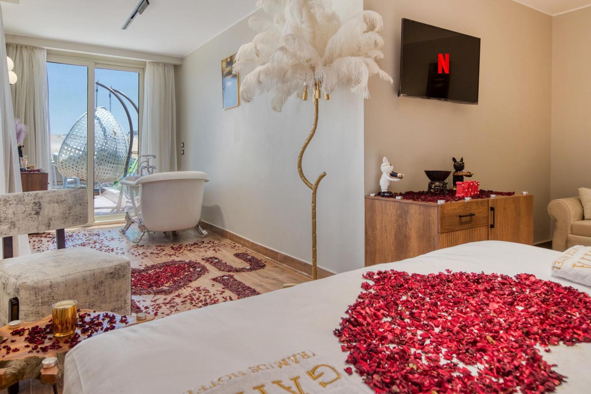 Kafret el-Gabal Gaia Pyramids Hotel מראה חיצוני תמונה