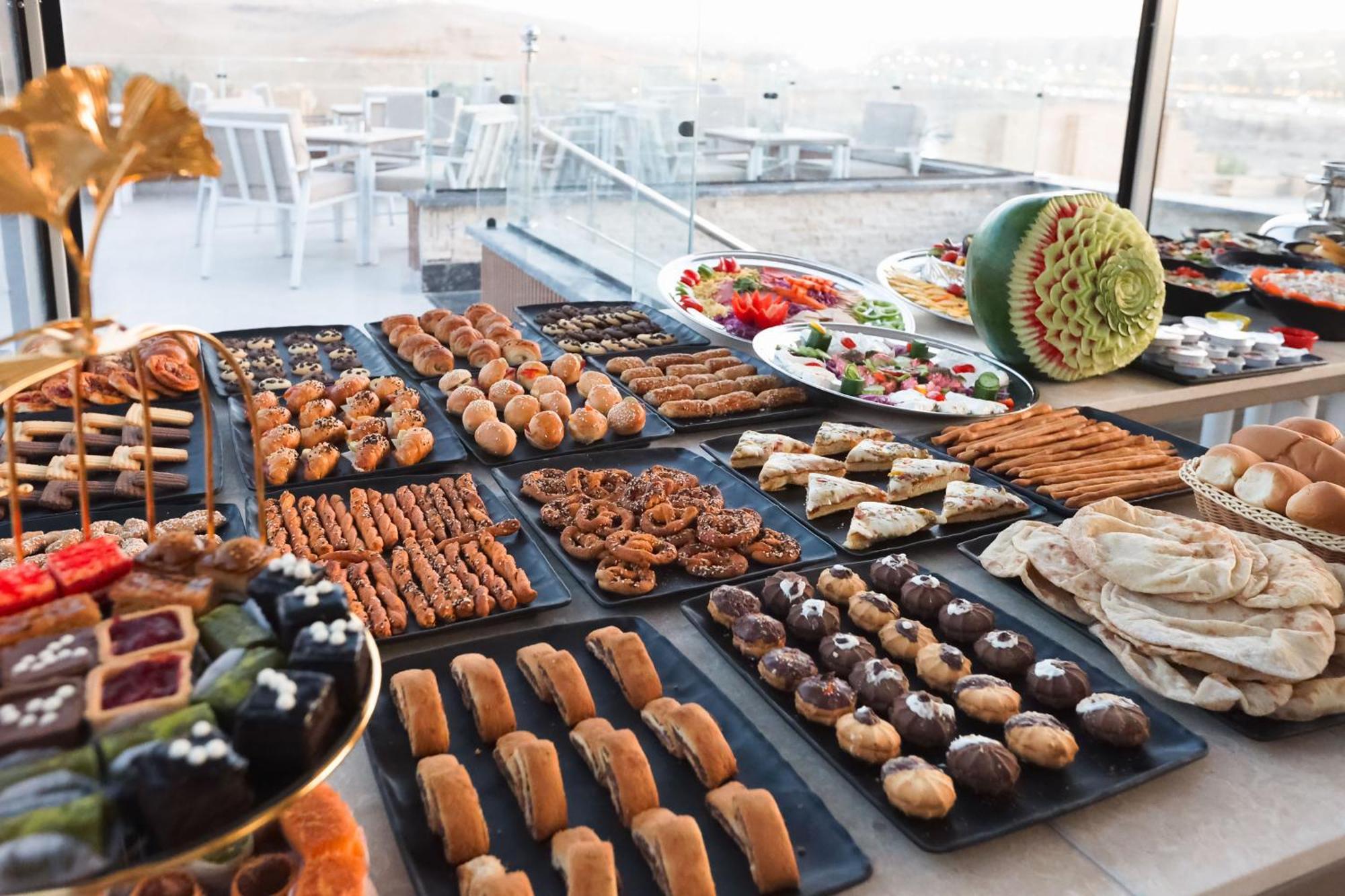 Kafret el-Gabal Gaia Pyramids Hotel מראה חיצוני תמונה