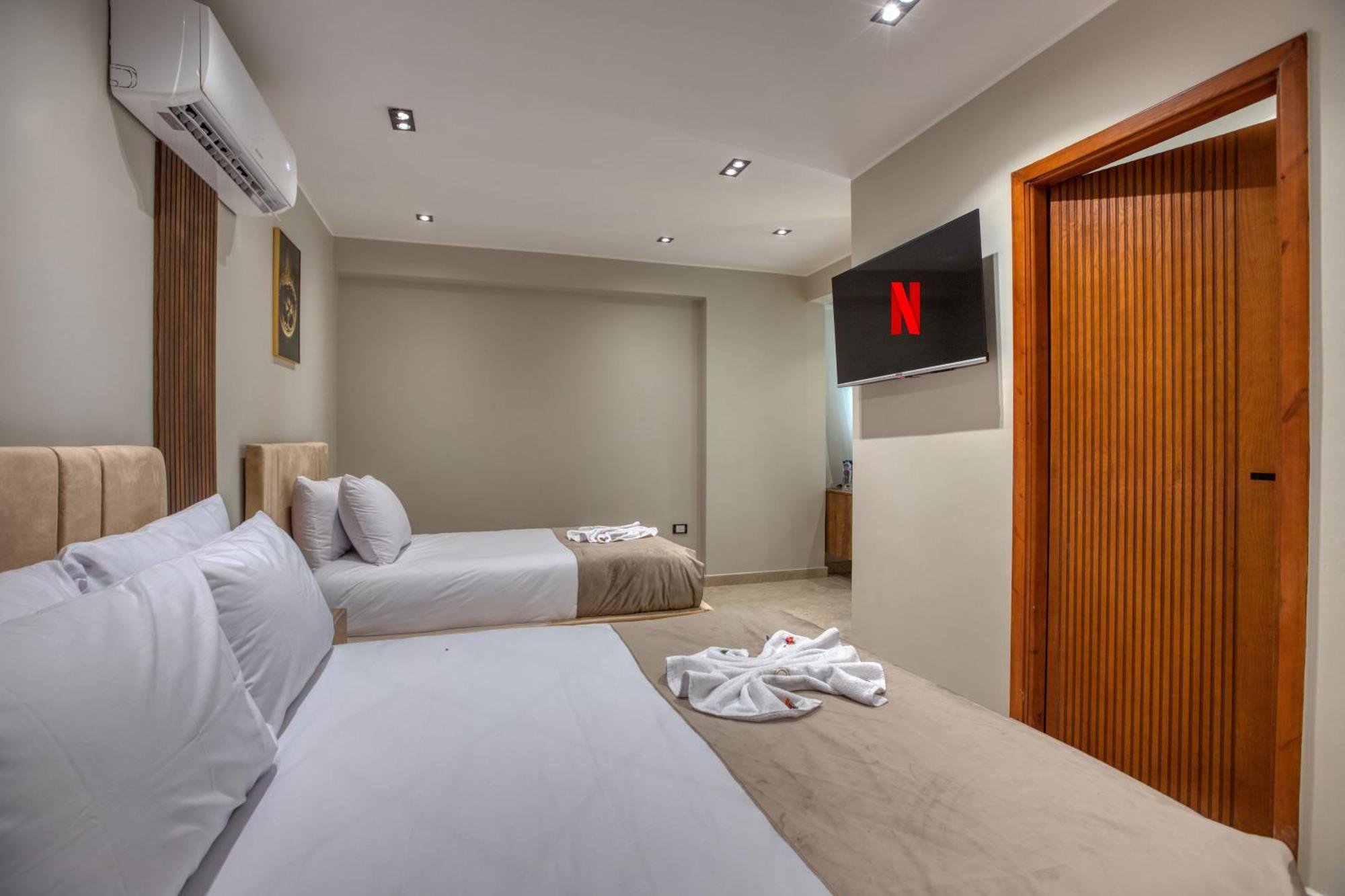 Kafret el-Gabal Gaia Pyramids Hotel מראה חיצוני תמונה
