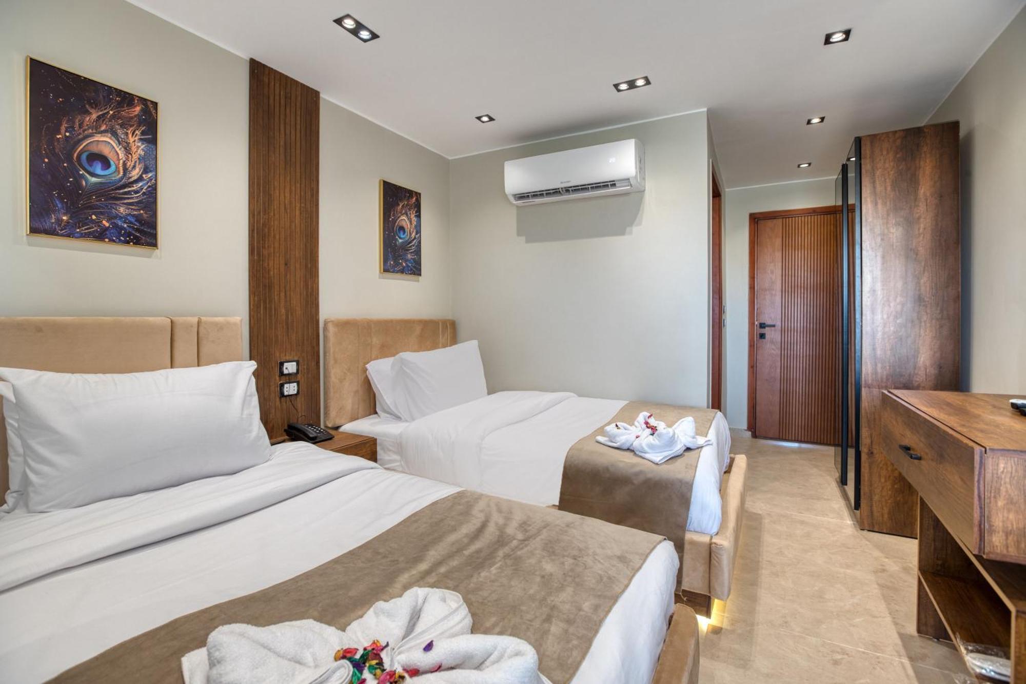 Kafret el-Gabal Gaia Pyramids Hotel מראה חיצוני תמונה