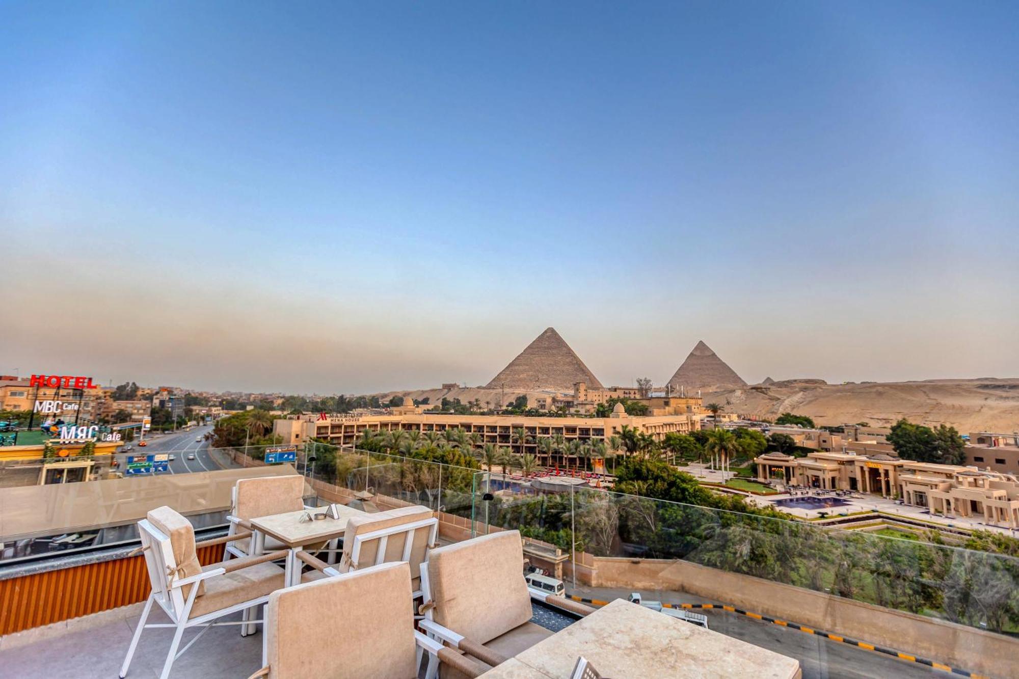 Kafret el-Gabal Gaia Pyramids Hotel מראה חיצוני תמונה